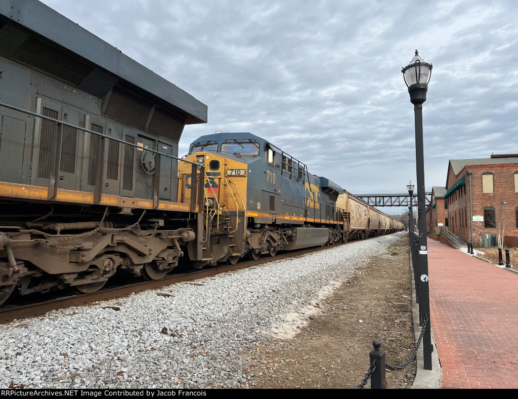 CSX 710